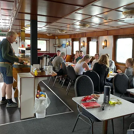 Lofoten Cruise & Hotel en barco