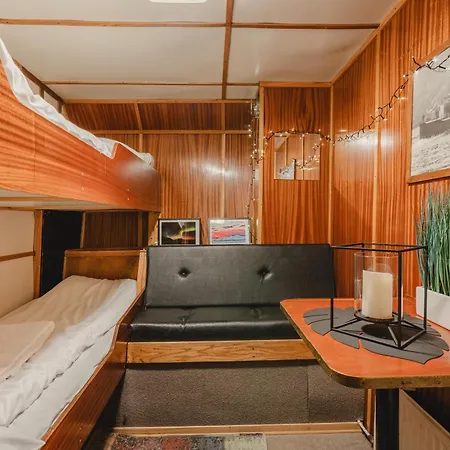 Hotel na wodzie Lofoten Cruise & *