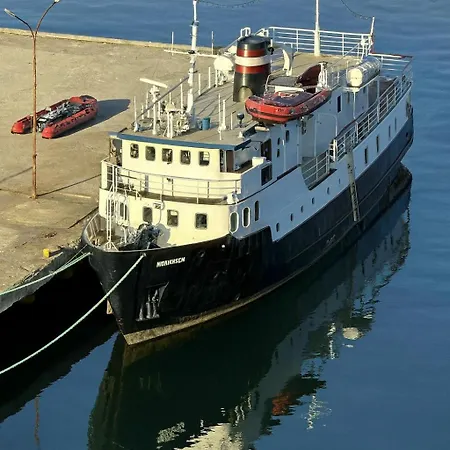 Lofoten Cruise & Hotel na wodzie